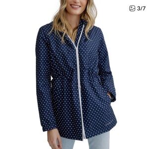 Like new Borealis navy and white polka dot rain resistant wind breaker